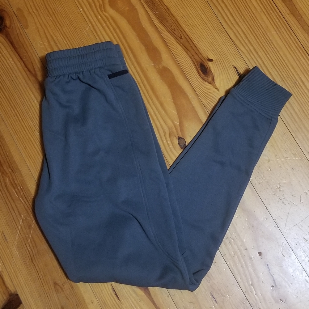 NWT Mens Under Armour Joggers Size Small